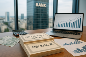 Dokumenty obligacji i wykresy finansowe na biurku w biurowcu bankowym